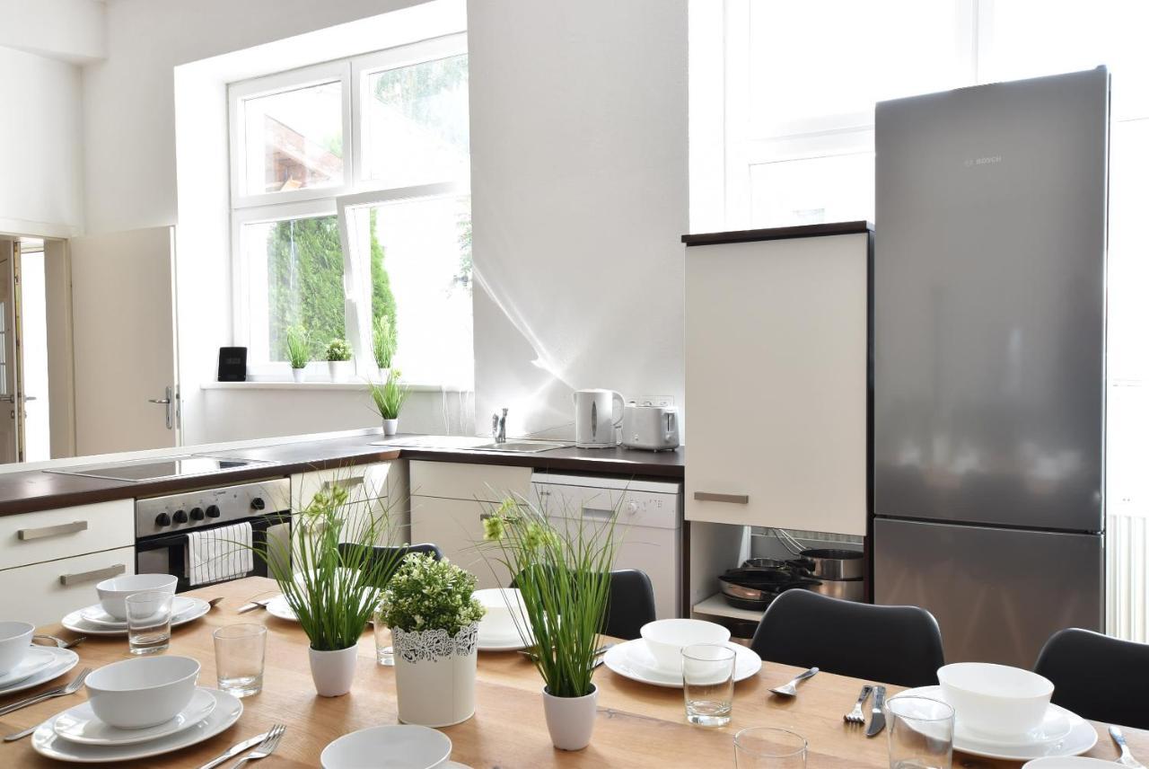 Riesiges Zentrales Apartment Mit Parkplatz Инсбрук Экстерьер фото