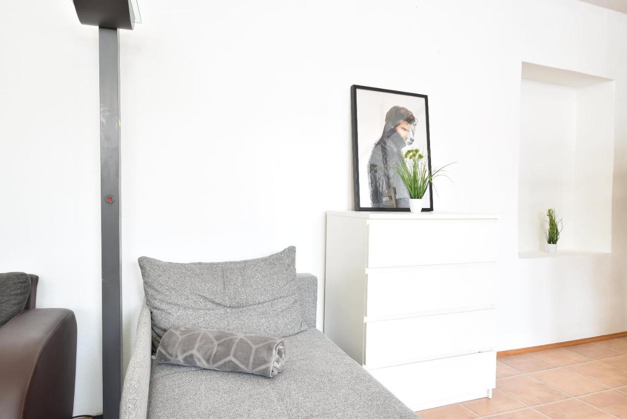 Riesiges Zentrales Apartment Mit Parkplatz Инсбрук Экстерьер фото